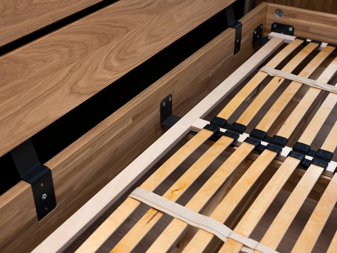 Tölgyfa lebegő ágy 160x200 cm Rossano