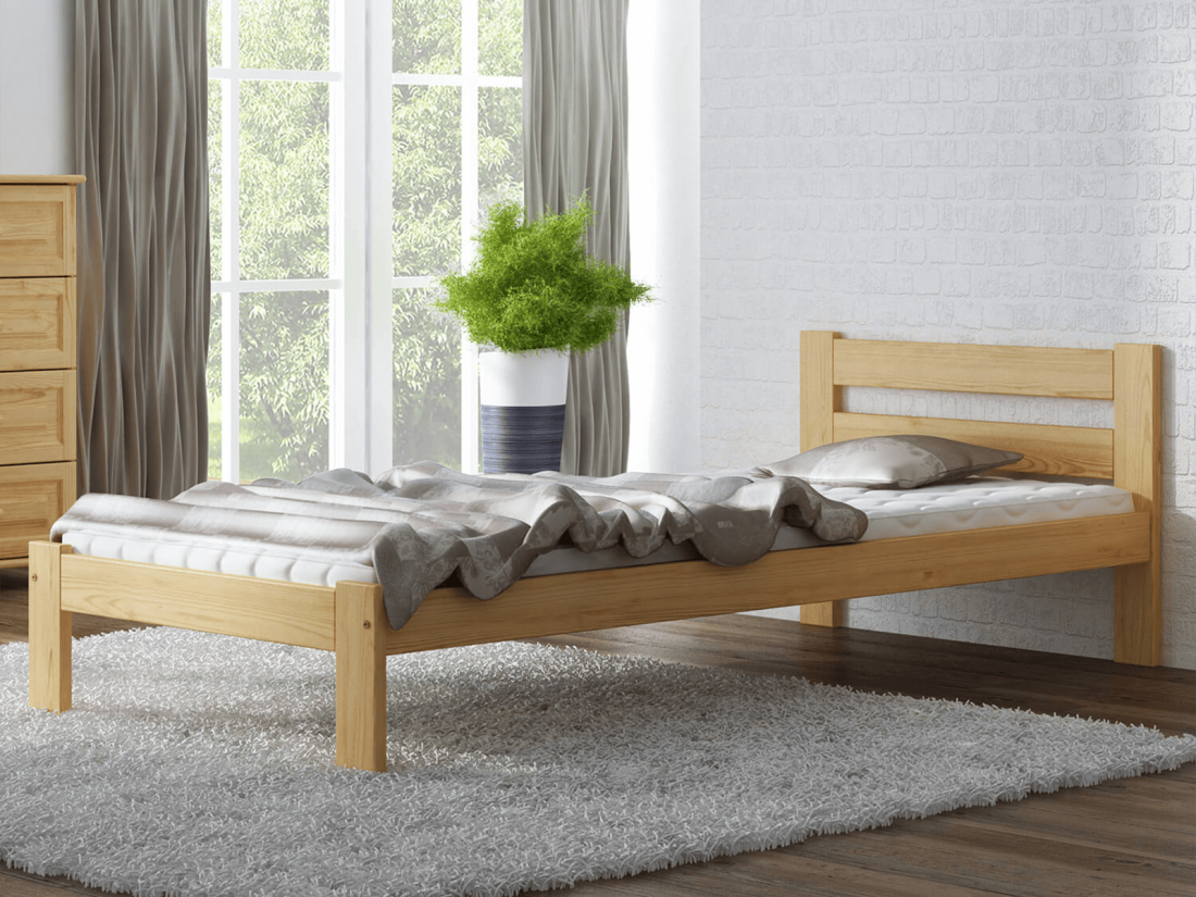 Fa ágy 90x200 VitBed Akio fenyő + Matrac 90x200 Heka