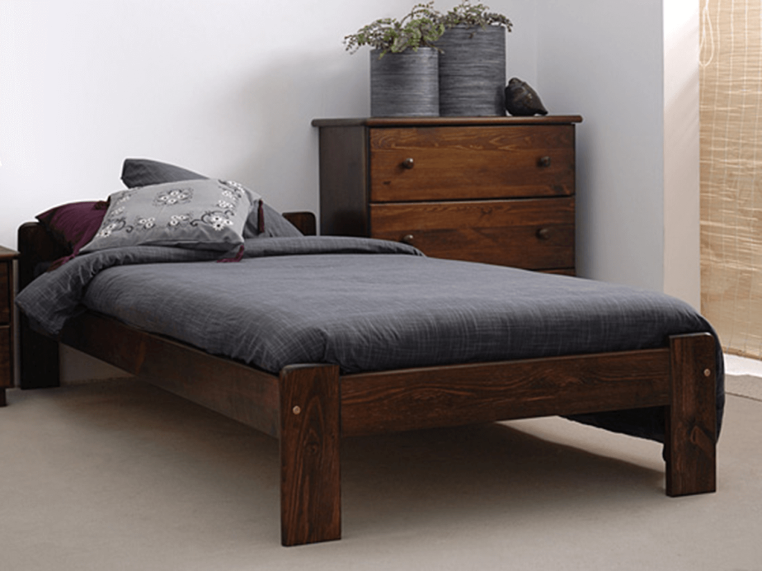 Fenyő ágy 90x200 Jasnena dió