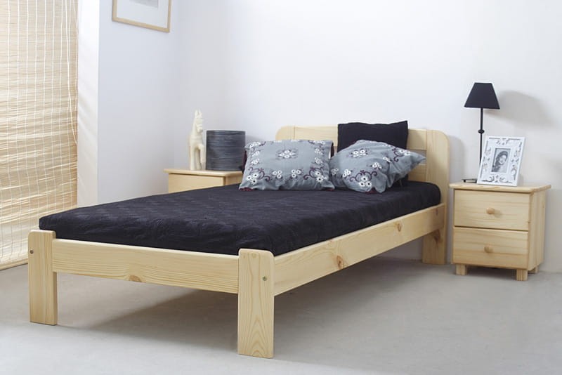 Fa ágy 90x200 Marcelína fenyő