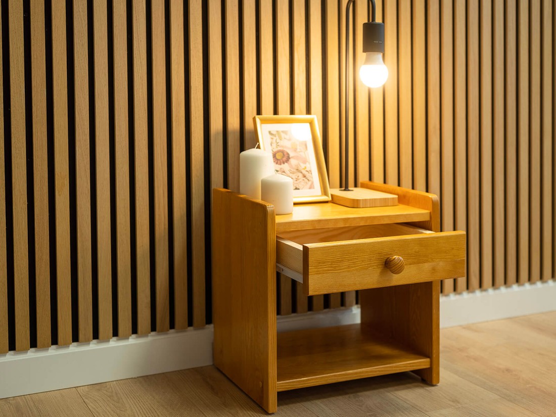 Vita éjjeliszekrény éger