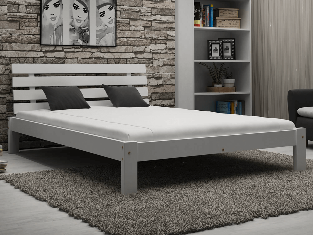 Fenyő ágy 120x200 Karla fehér