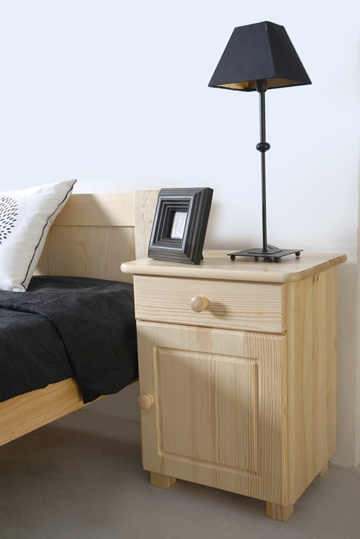 Éjjeliszekrény Margit fenyő