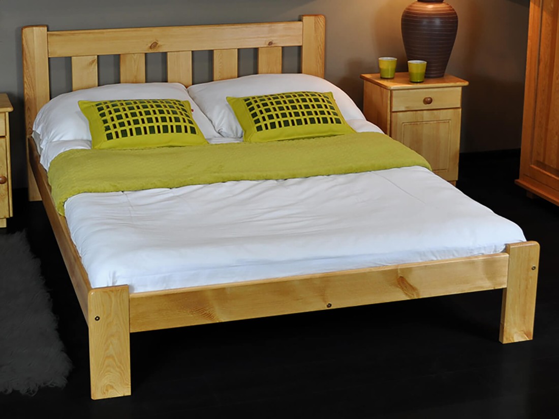 Fenyő ágy 140x200 Brita éger