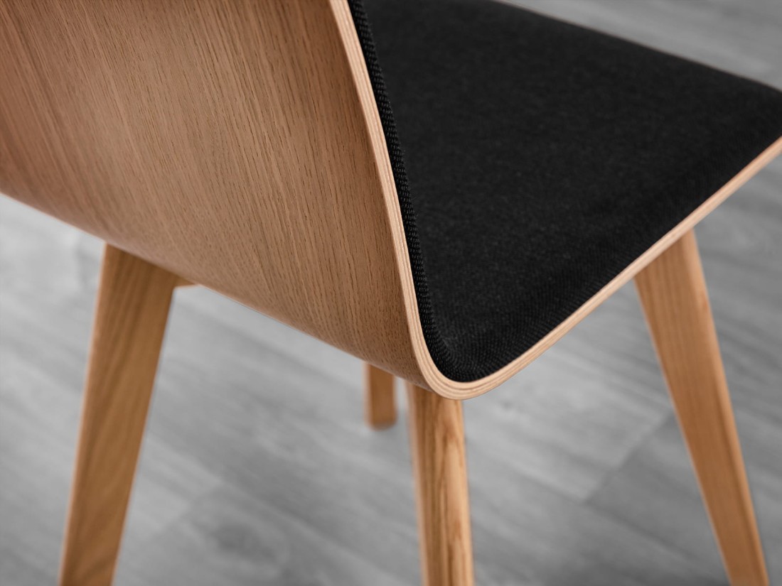 Tömör tölgyfa kárpitozott szék Decort