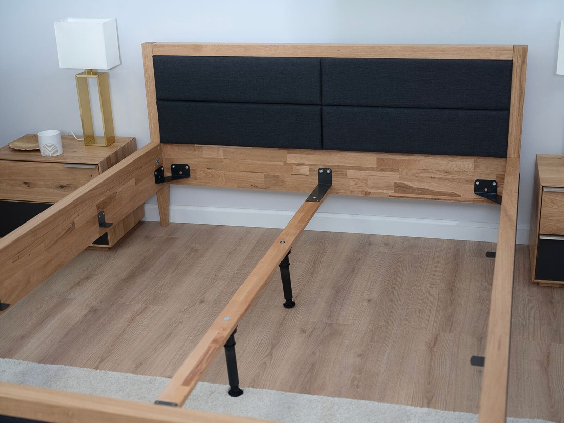 Kárpitozott tölgyfa ágy 140x200cm Belagio szürke