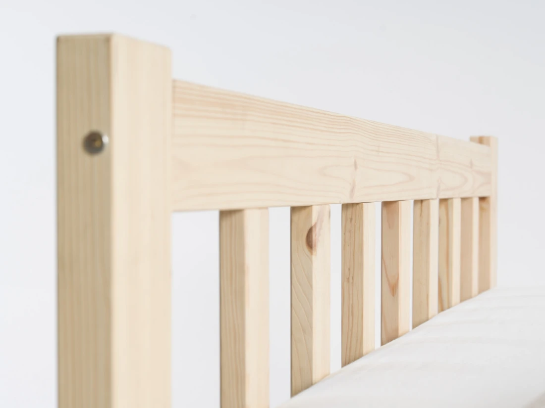 Fenyő ágy 120x200 Alena fenyő